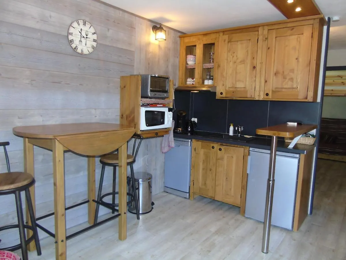 Appartement Chaleureux A Chatel - 4 Pers, Balcon, Parking, Proche Centre Et Telecabine - Fr-1-198-114 0*,